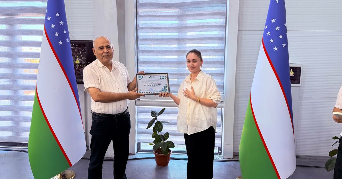 Test sinovlarida faol qatnashgan nazoratchilar taqdirlandi